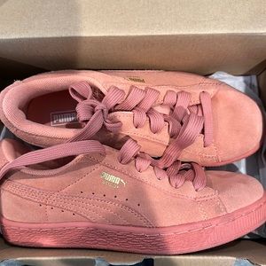 Kids puma suede coral in box
